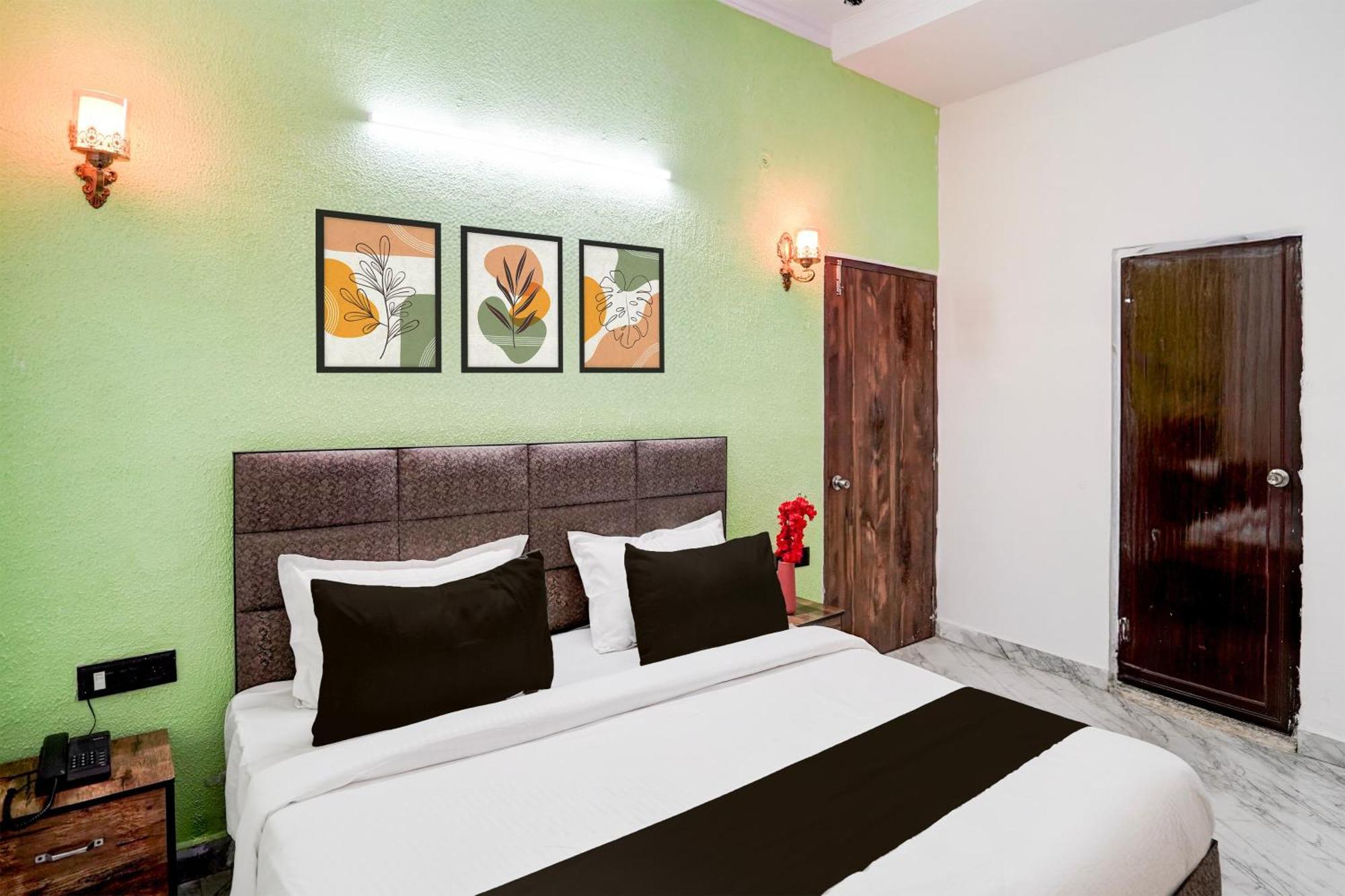 Collection O Shandilya Grand Residency Greater Noida Exterior photo