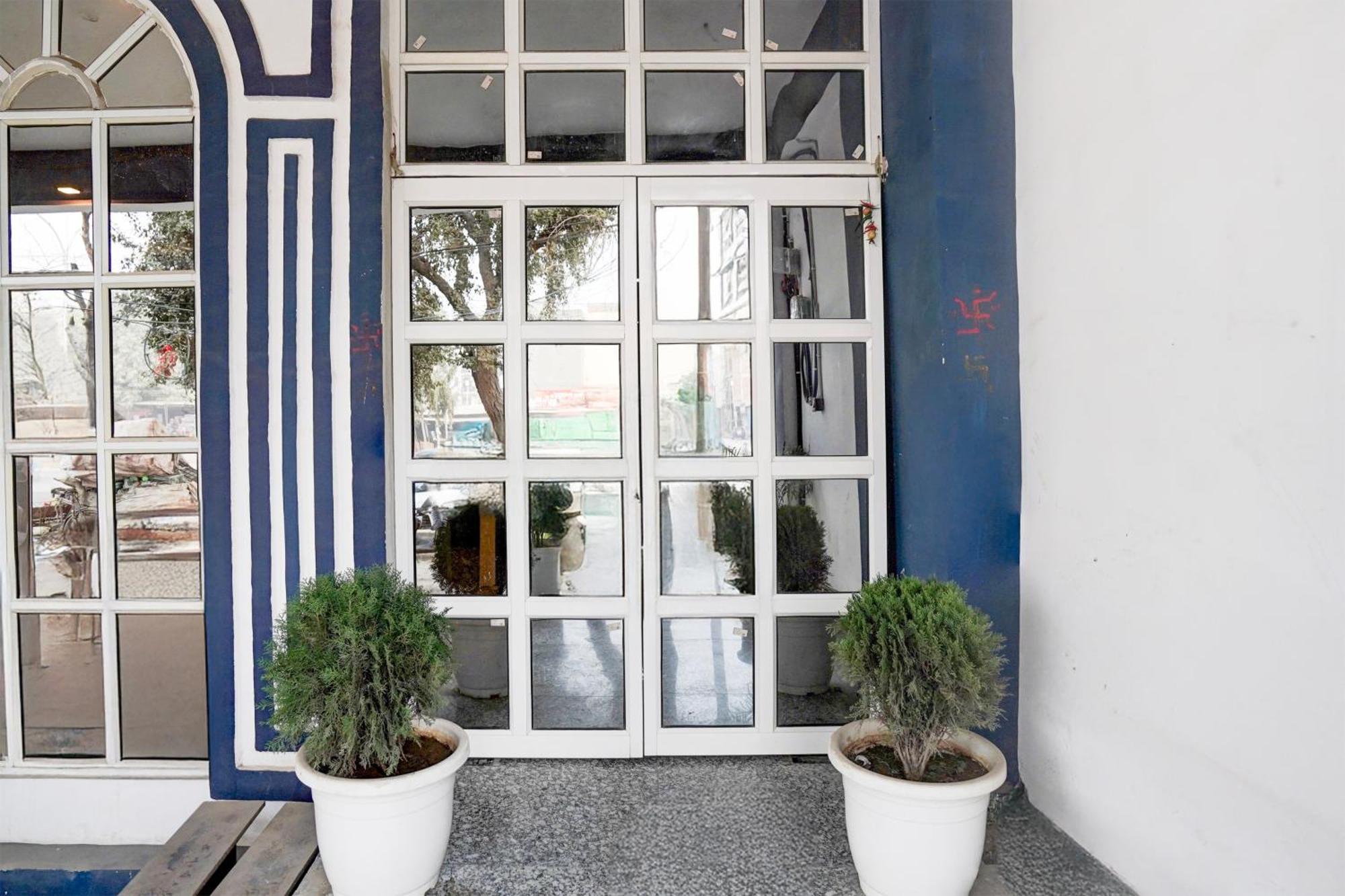 Collection O Shandilya Grand Residency Greater Noida Exterior photo